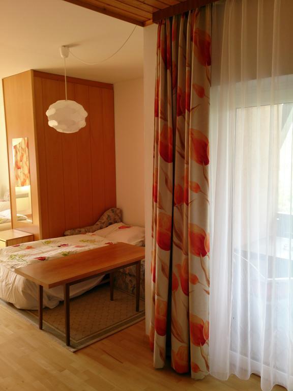 Seepension Smoley Villach Dış mekan fotoğraf